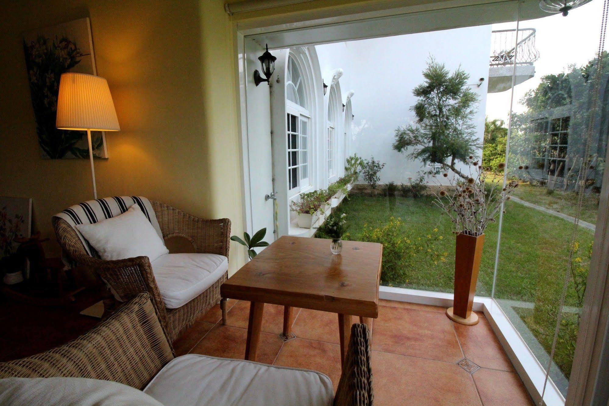 Bed and Breakfast Bonjour Bebe à Heng-ch'un Extérieur photo